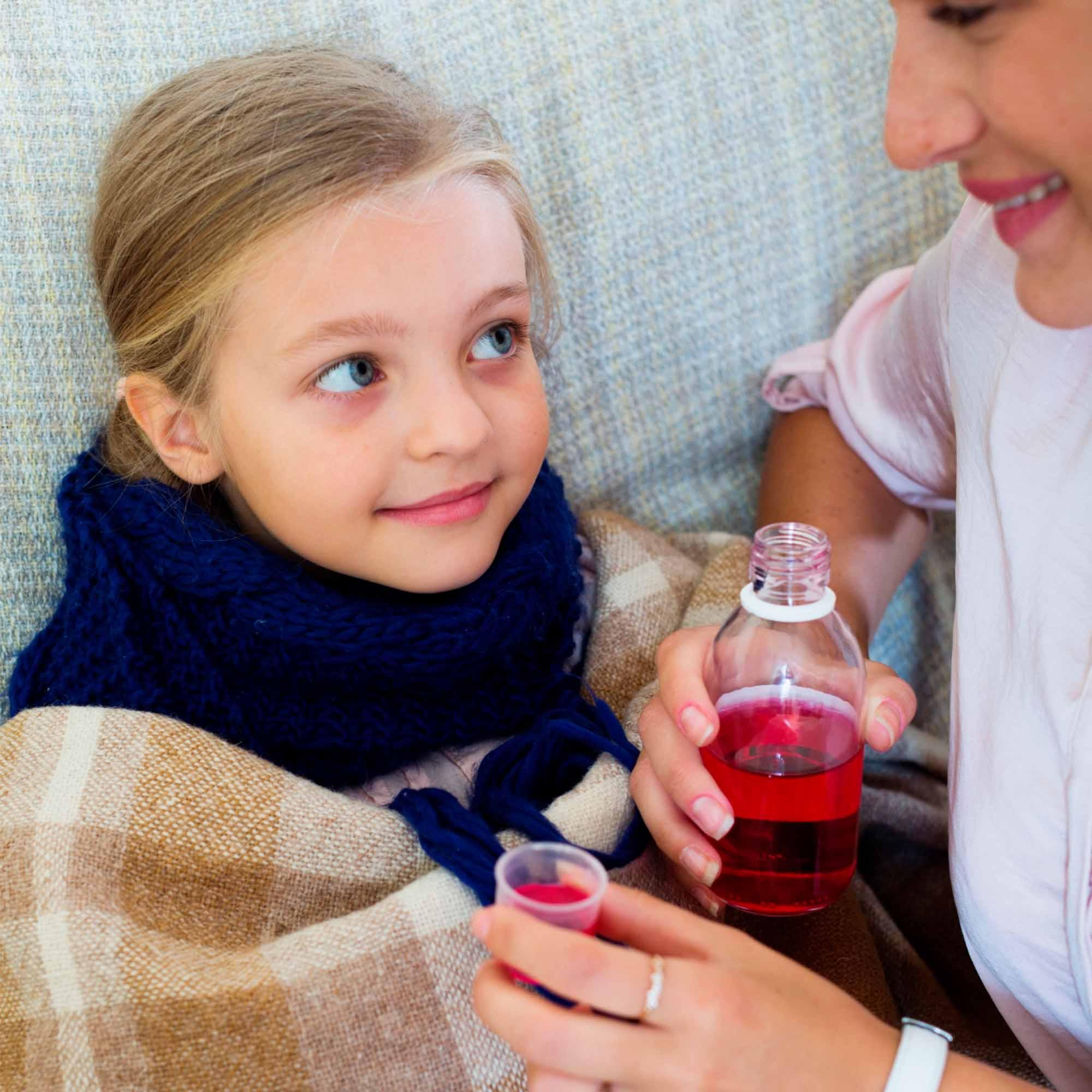 ¿Cuál es la importancia del cuidado del agua en la salud y cuidado infantil?